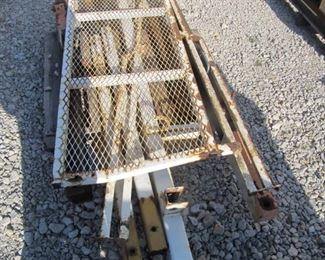 Rear Cab Guard and Tool Box Braces for ! Ton and Pick up Trucks