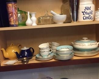 old china, Lipton teapots-useful items