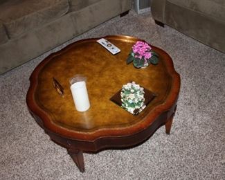 Matches two side tables, this is excellent condition and also leather top. 