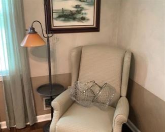 Snow Cottage Sitting