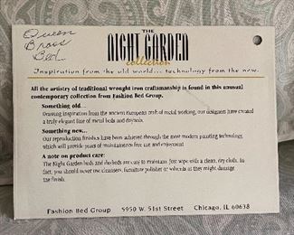 Details regarding the bed..........Picture 2 of 3