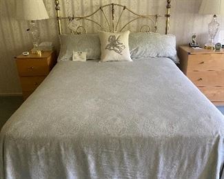 Bed with headboard, pillows, mattress, all included.............Picture 1 of 3