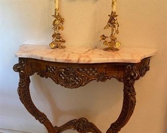 Decorative table