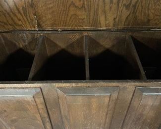 Wooden laundry sorter.....Picture 1 of 2