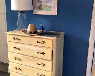 5-drawer dresser with glass lamp - transitional, framed artwork and cowboy hat