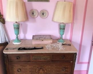 Dresser with marble top and ceramic vintage lamps