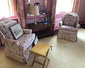pair of armchairs, console table, lamp and large framed mirror