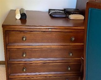 Homeworks Sligh Home Office Furniture Corner Desk