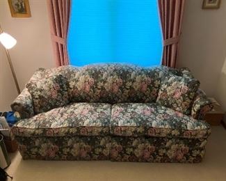 Thomasville Sleeper Sofa