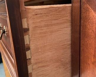 Chez Michelle Bedroom Set by Lexington