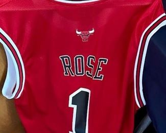 Bulls Jersey - Derek Rose (back)