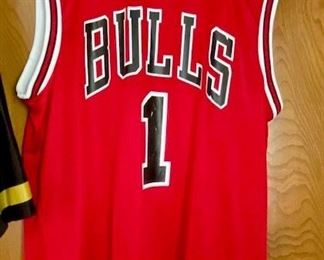 Bulls Jersey - Derek Rose (front)