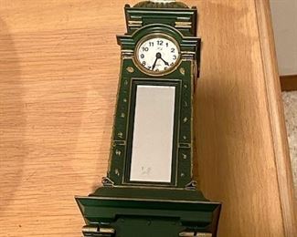 Green Mirror Clock 
