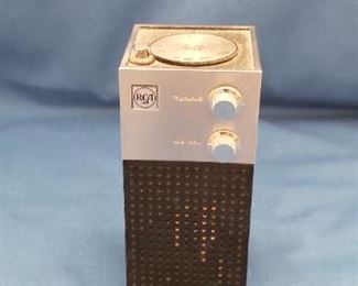 Vintage mini RCA Transistor Radio