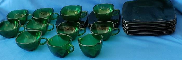 Green Glass Dinnerware Set