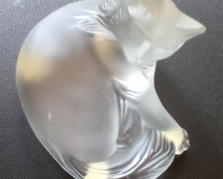 Signed Lalique Cat figurine  