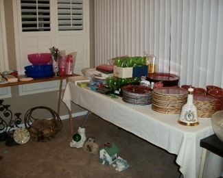 entertaining plates, flatware, glasses, outdoor decor