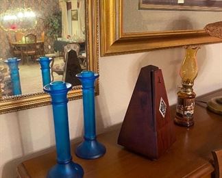 Framed Mirror, Metronome