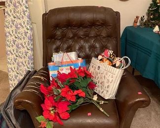 Tufted Leather Recliner, Silk Flowers, Gift Bags, Luggage, Wall Clock