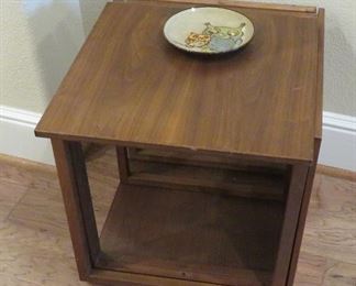 Danish nesting tables