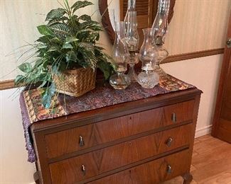 Pretty little three drawer chest - they used as a entry piece but could be used anywhere. 