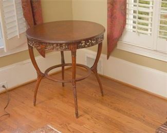 12. Decorative Round Center Table