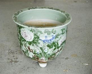 165. Large Chinese Porcelain Planter