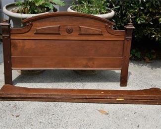 270. Victorian Style Headboard