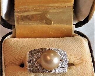 14k Pearl Ring - Hold on 14k