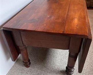 Vintage/Antique Drop Leaf Coffee Table