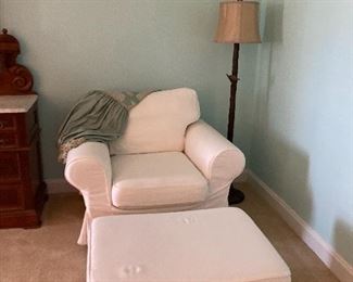 Comfy oversized chair with ottoman 