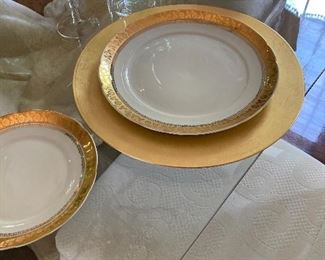 Large set of fine vintage china
