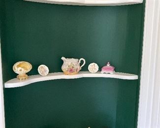 Collection of porcelain 