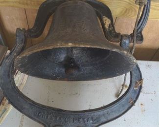 C.S. Bell And Company Yoke  Bell Cast Iron Crystal Metal