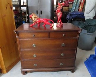 Antique 5 Drawer Dresser 
