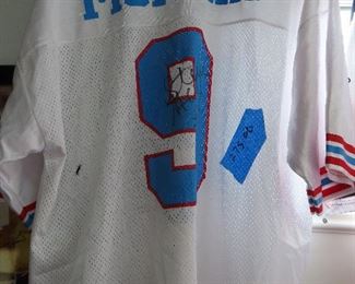 Steve McNair Signed Jersey