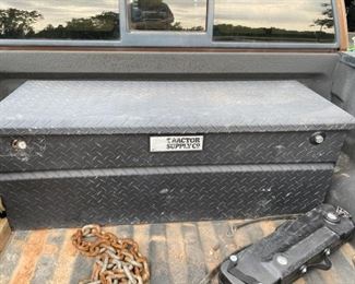 Tool Box for bed of Truck