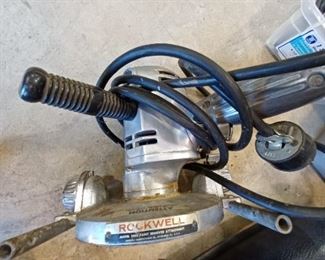 Disc Sander with paint remover attachement