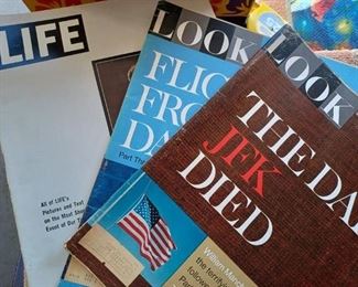 Lots of vintage magazines