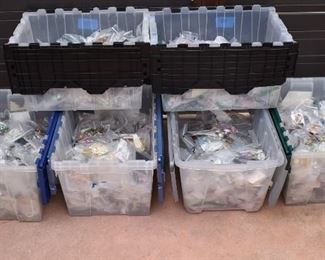 3,000 bags of costume jewelry