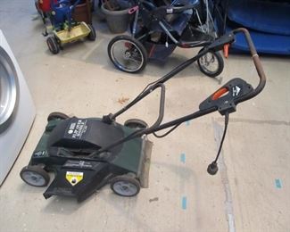 Black & Decker M200 electric mower - works!