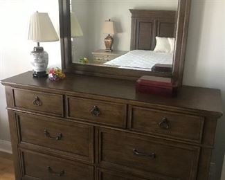 Dresser / Mirror $ 328.00