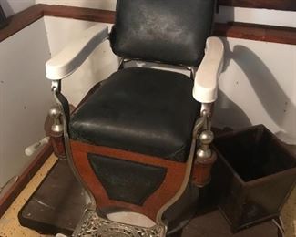 Theo Kochs early 1900's Barber Chair / Good Condition - $ 1,350.00