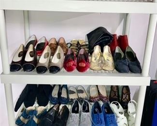 Large assortment of women's shoes, boots, sizes 9-11