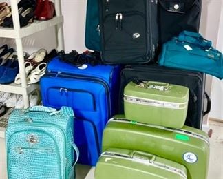 Large collection of luggage, vintage & modern