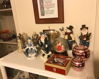 Lots of wonderful vintage Christmas items