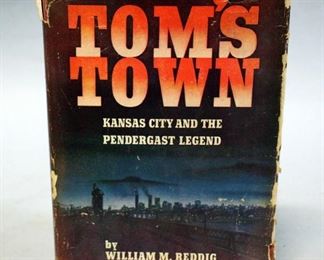 Tom's Town By William M Reddig, 1947, 1st Edition, Illustrated, Hard Cover in Dust Jacket