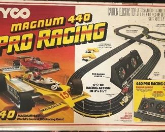 Tyco Vintage 1981  HO Slot Car Magnum 440 Pro Racing BIG Set In Box w/2 Cars. Appears to be Complete with instruction pamphlet  RARE
