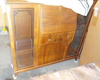 Unusual Vintage  Cabinet/Display Case