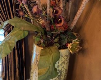 Different pic of green floral